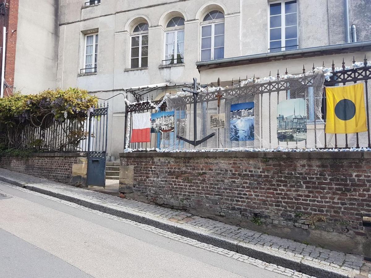 Le Rock Studio Honfleur Buitenkant foto